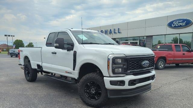 2025 Ford F-350 Super Duty XL