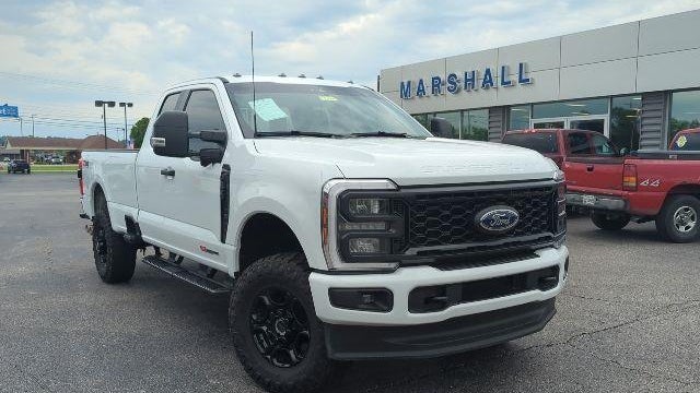 2025 Ford F-350 Super Duty XL