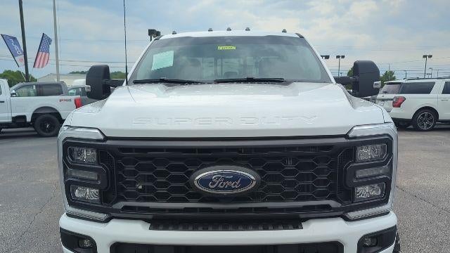 2025 Ford F-350 Super Duty XL