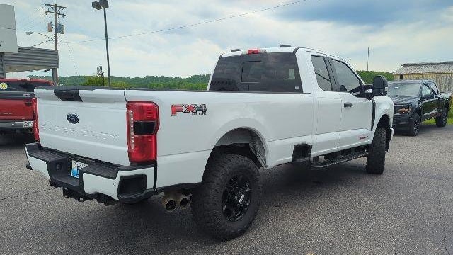 2025 Ford F-350 Super Duty XL