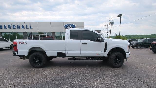 2025 Ford F-350 Super Duty XL