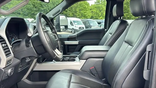 2020 Ford F-350 Super Duty Lariat