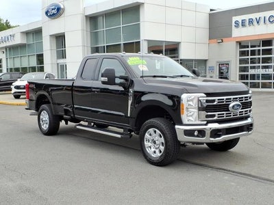 2023 Ford F-350 Super Duty 4X4 Lariat 4DR Supercab 6.8 FT. SB SRW Pickup