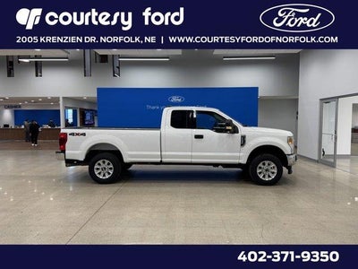 2021 Ford F-350 Super Duty 4X4 Lariat 4DR Supercab 6.8 FT. SB SRW Pickup