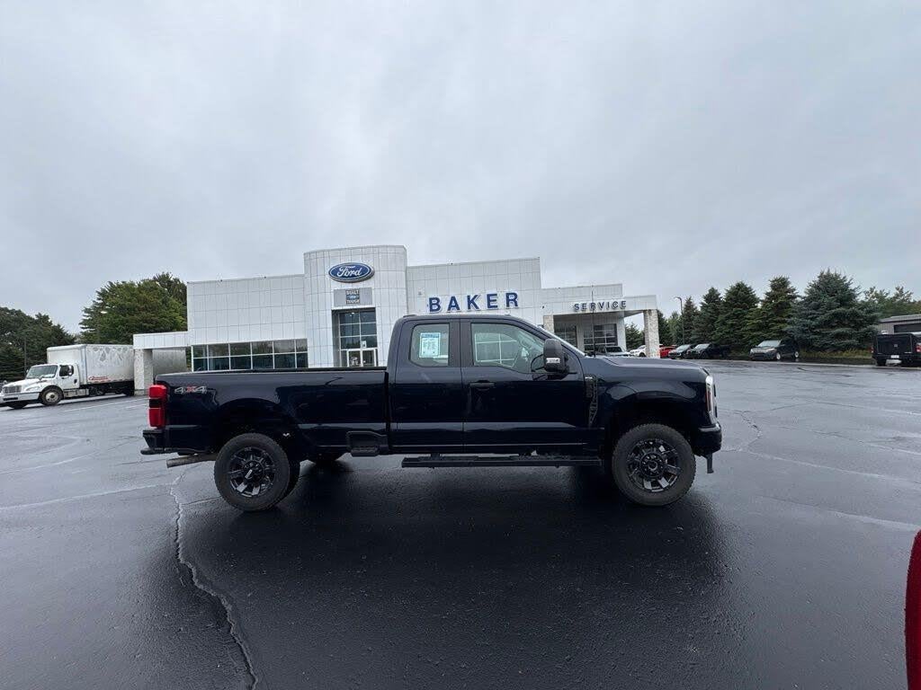 2025 Ford F-350
