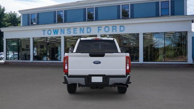 2026 Ford F-350 Super Duty XLT