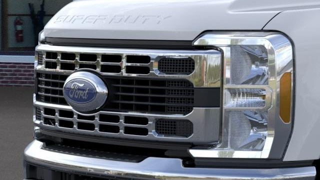 2026 Ford F-350 Super Duty XLT