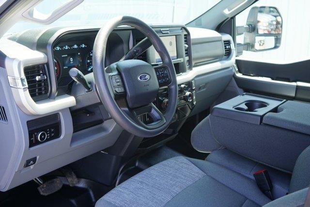 2025 Ford F-350 - $52,500