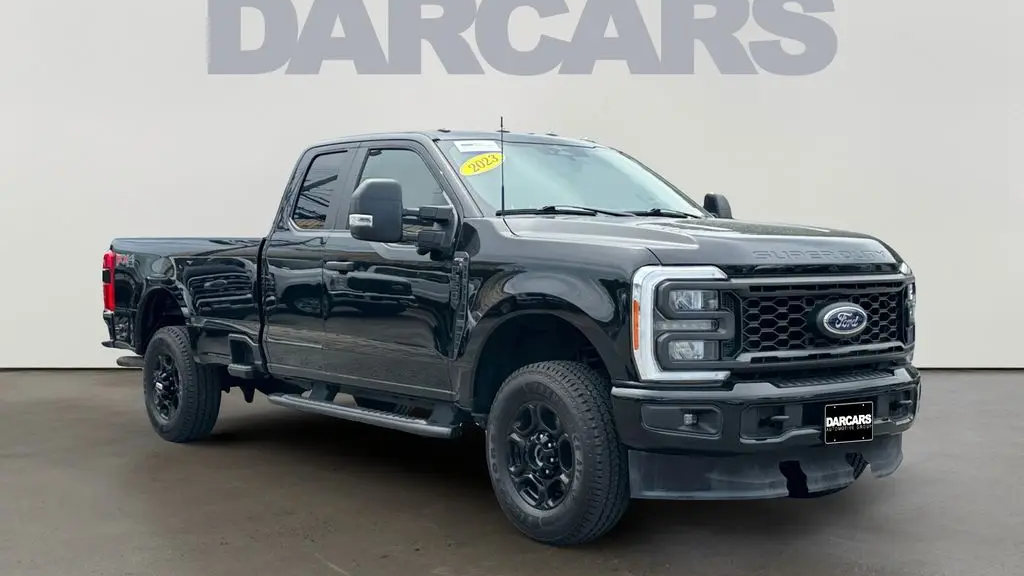 Preowned 2023 Ford F-350 Super Duty Lariat for Sale