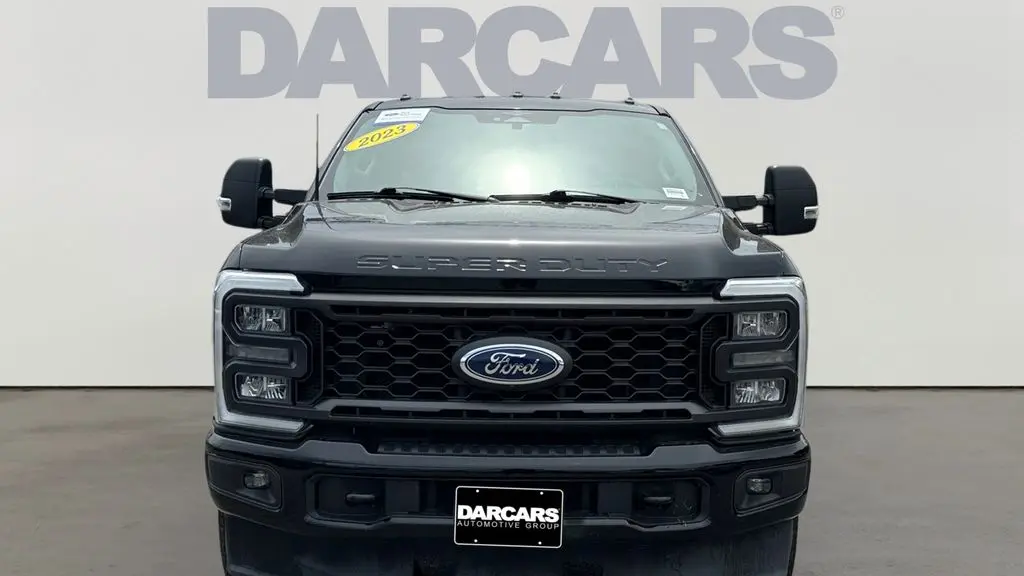 2023 Ford F-350 Super Duty Lariat