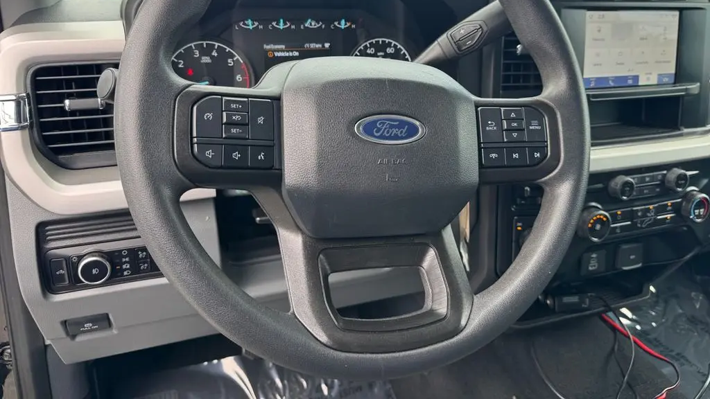 2023 Ford F-350 Super Duty Lariat