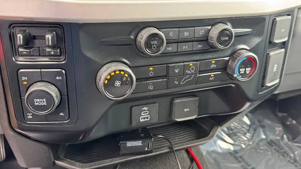 2023 Ford F-350 Super Duty Lariat
