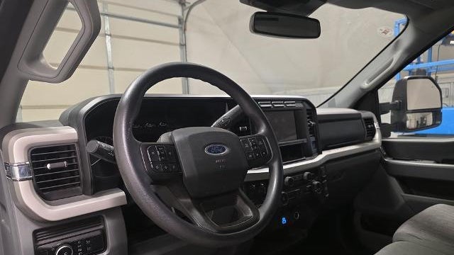 2023 Ford F-350 Super Duty Lariat