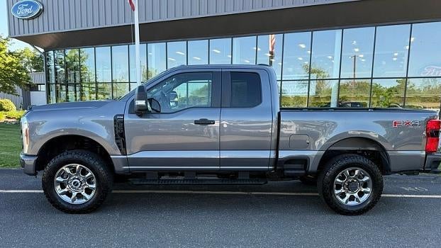 2024 Ford F-350 Super Duty Lariat