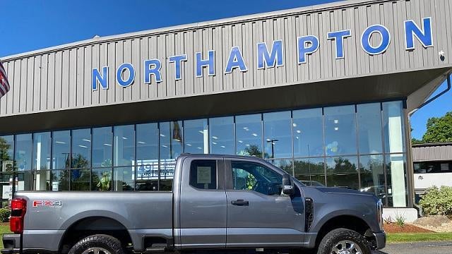2024 Ford F-350 Super Duty Lariat