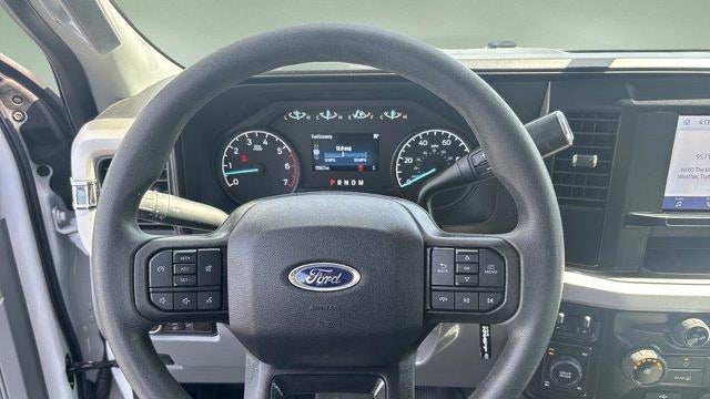 2025 Ford F-350 Super Duty XL