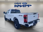 2025 F-350 Super Duty Thumbnail 4
