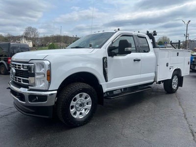 2024 Ford F-350 Super Duty 4X4 XLT 4DR Supercab 6.8 FT. SB SRW Pickup