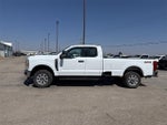 2024 F-350 Super Duty Thumbnail 2