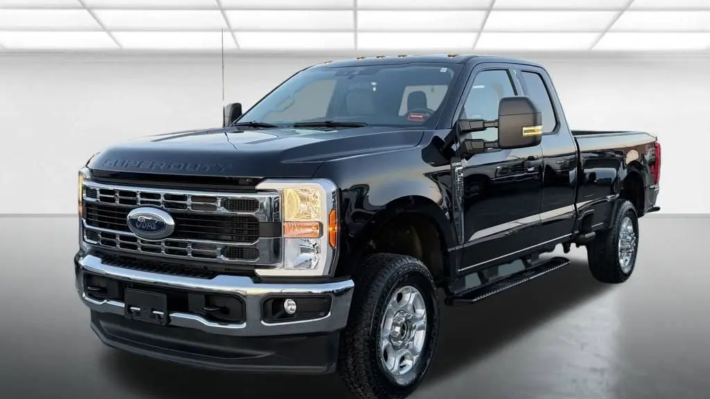 2025 Ford F-350 Super Duty XL