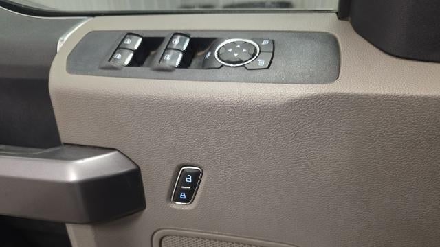 2022 Ford F-350 Super Duty Lariat