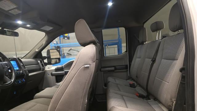 2022 Ford F-350 Super Duty Lariat