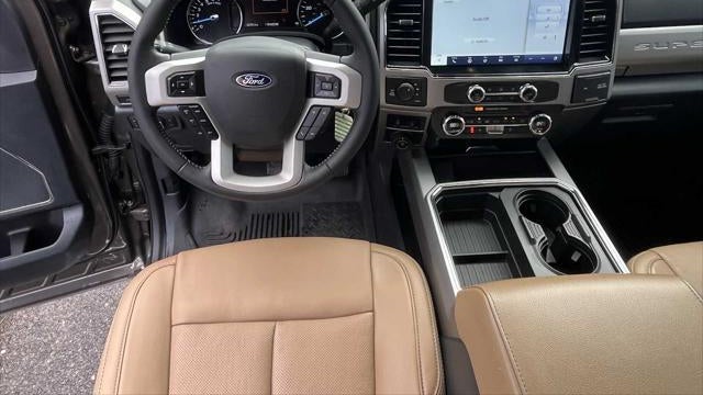 2022 Ford F-350 Super Duty Lariat