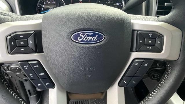 2022 Ford F-350 Super Duty Lariat