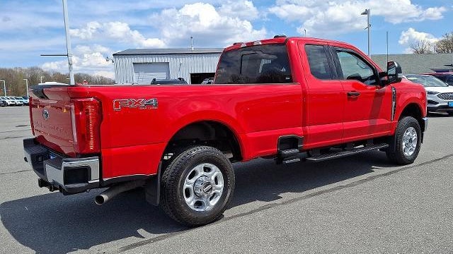2025 Ford F-350 Super Duty XL