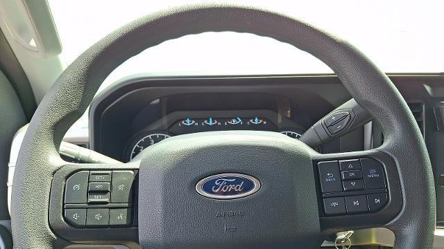 2025 Ford F-350 Super Duty XL