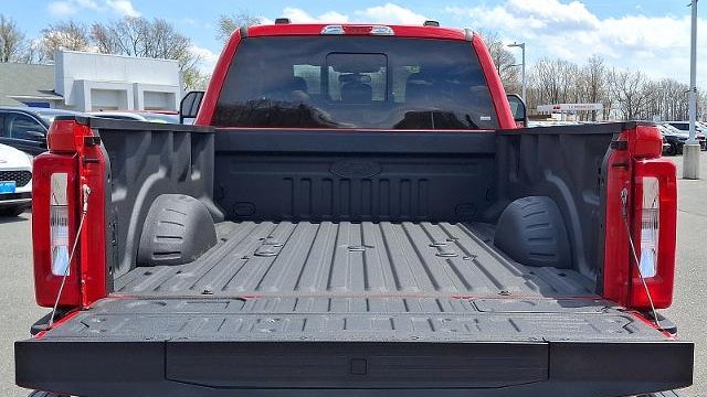 2025 Ford F-350 Super Duty XL