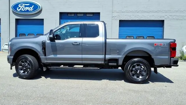 2024 Ford F-350 Super Duty Lariat