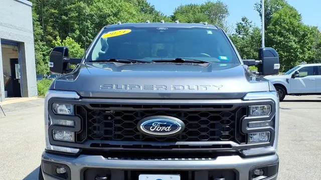 2024 Ford F-350 Super Duty Lariat