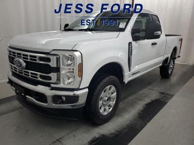 2024 Ford F-350 Super Duty 4X4 XLT 4DR Supercab 6.8 FT. SB SRW Pickup