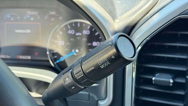2022 Ford F-350 Super Duty Lariat