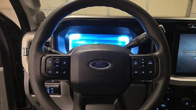 2023 Ford F-350 Super Duty Lariat
