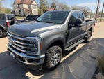 2023 F-350 Super Duty Thumbnail 3