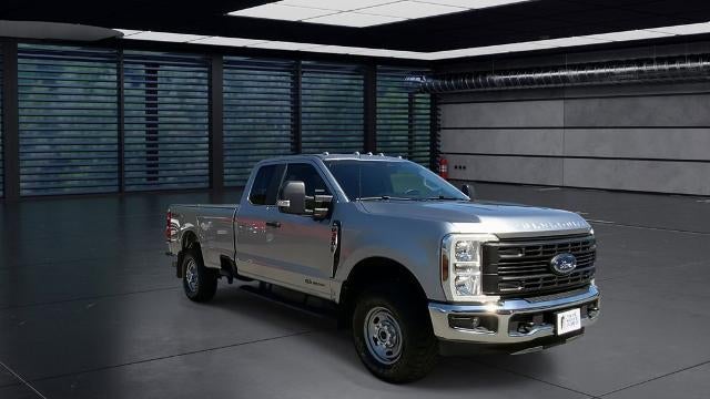 2024 Ford F-350 Super Duty XLT