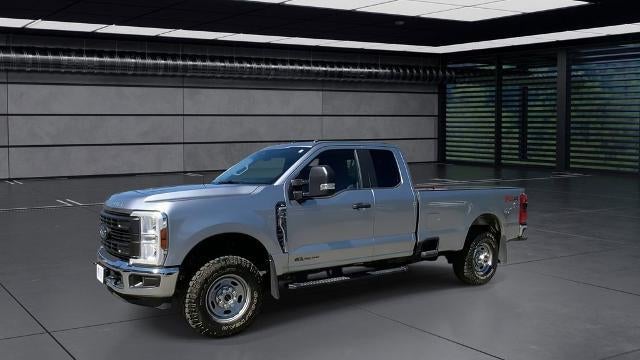 2024 Ford F-350 Super Duty XLT