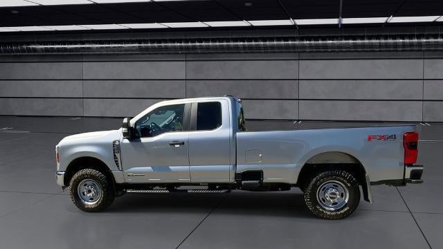 2024 Ford F-350 Super Duty XLT