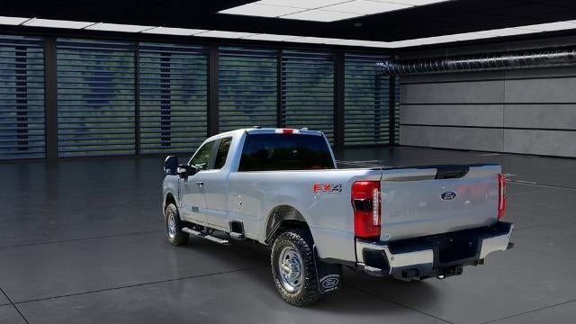 2024 Ford F-350 Super Duty XLT