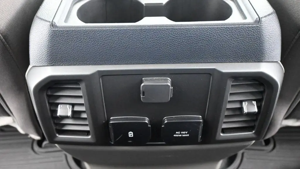 2022 Ford F-350 Super Duty Lariat