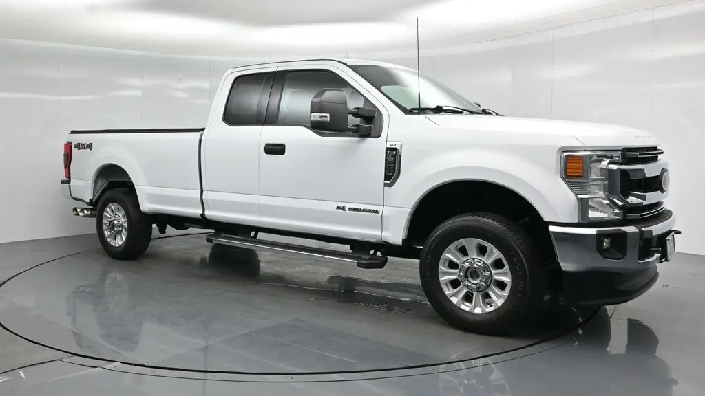 2022 Ford F-350 Super Duty Lariat