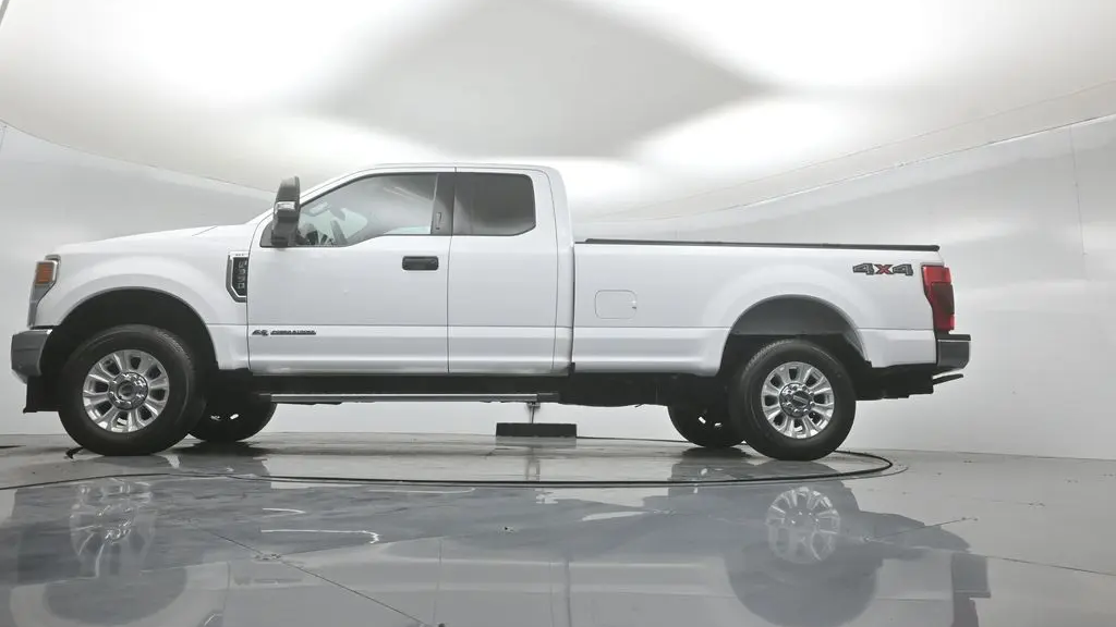 2022 Ford F-350 Super Duty Lariat