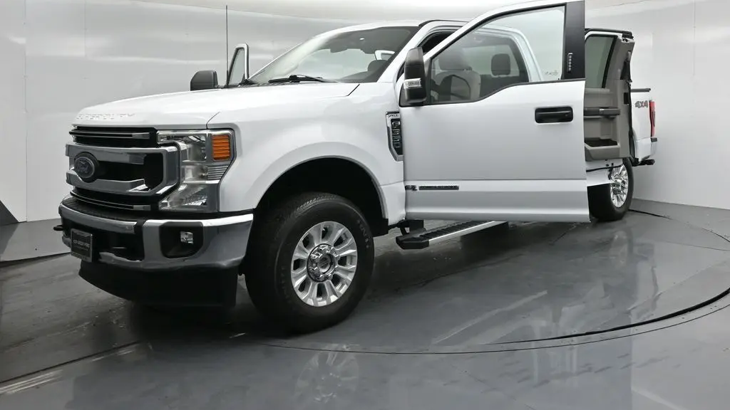 2022 Ford F-350 Super Duty Lariat