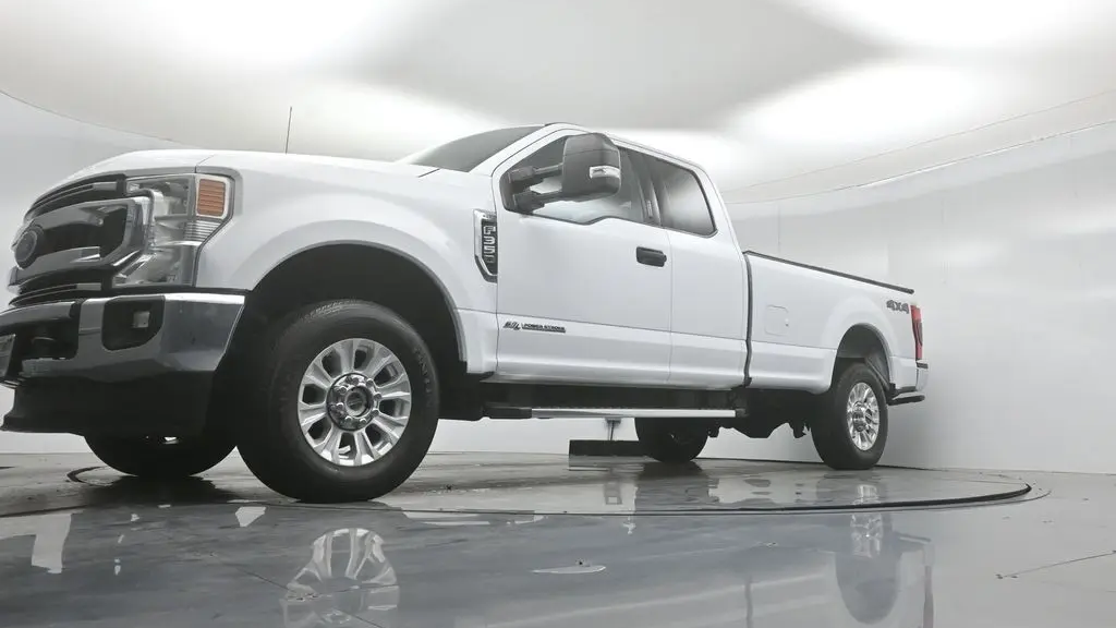 2022 Ford F-350 Super Duty Lariat