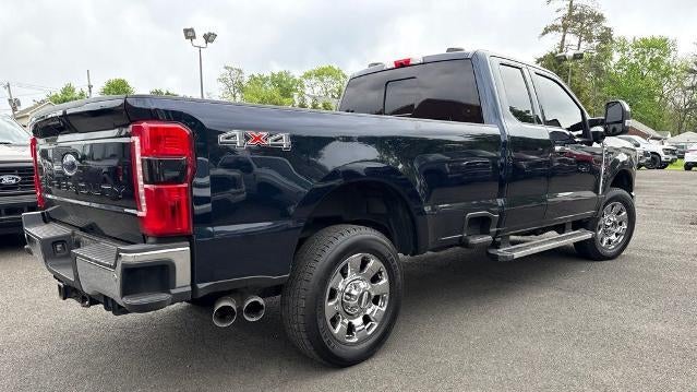 2023 Ford F-350 Super Duty Lariat