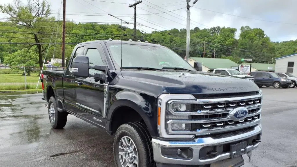 2023 Ford F-350 Super Duty Lariat