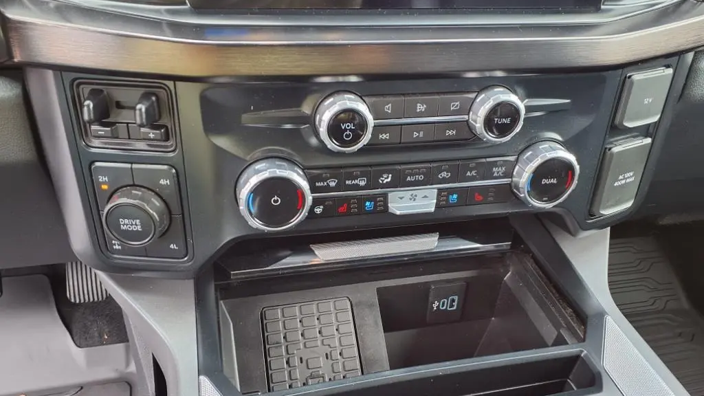 2023 Ford F-350 Super Duty Lariat