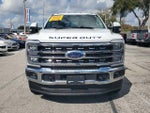 2023 F-350 Super Duty Thumbnail 2